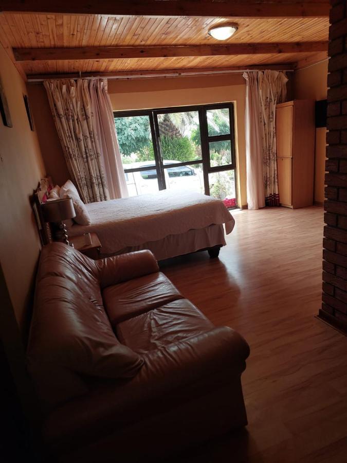 Lion Rock View Guesthouse Maseru Buitenkant foto